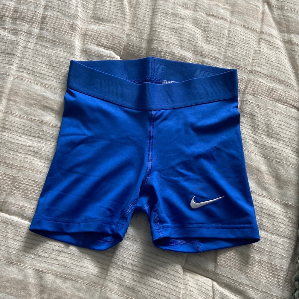 Nike power dri-fit volleyball/bike shorts. Brand new with tags, Women’s size XXS